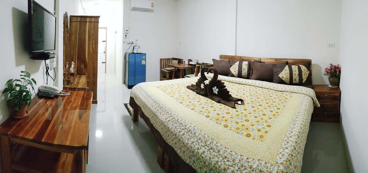 Sukkasem Guesthouse Thungsong Thung Song 외부 사진